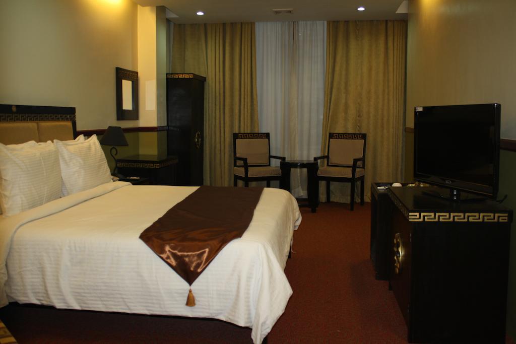 Manila Crown Palace Hotel Ruang foto